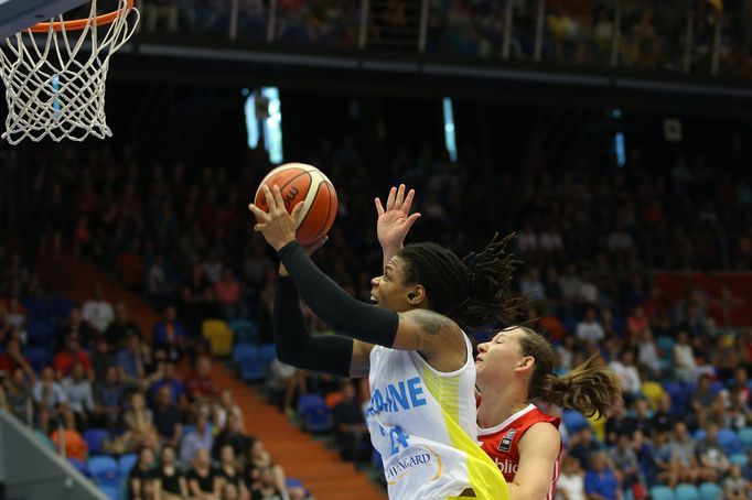 ME v basketbalu: Česko - Ukrajina: Tereza Vyoralová