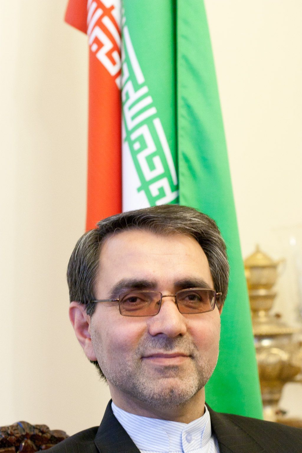 Írán diplomat