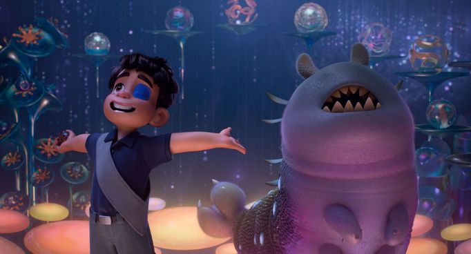 Z animovaného filmu Elio, v němž se chlapec tohoto jména, smolař s bujnou fantazií, nedopatřením ocitne na palubě kosmického plavidla vyspělých civilizací vesmíru.