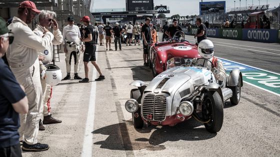 Češi na nejlepším závodě veteránů v Evropě. Škoda, Minory, Jaguar, příště poprvé Saab