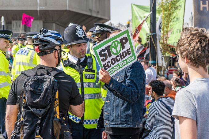 Londýn - Extinction Rebellion. Protesty proti změnám klimatu