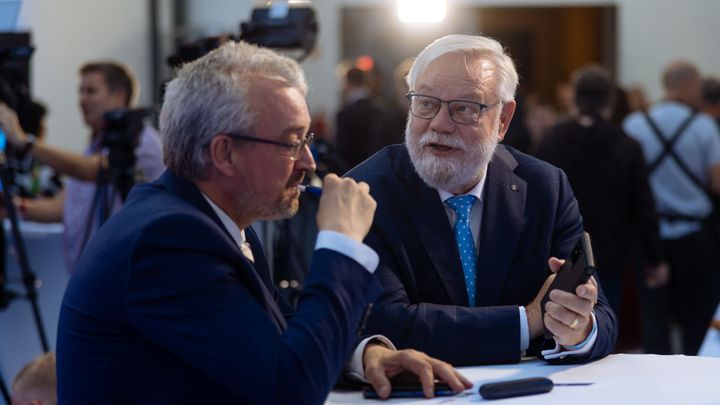Volební zajímavosti: Dva senátoři vyhráli už počtvrté, ČSSD zbyl poslední zákonodárce; Zdroj foto: Lukáš Bíba