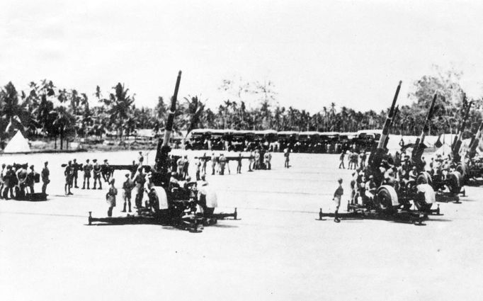 Evakuace protivzdušné obrany ze Singapuru, 1942.