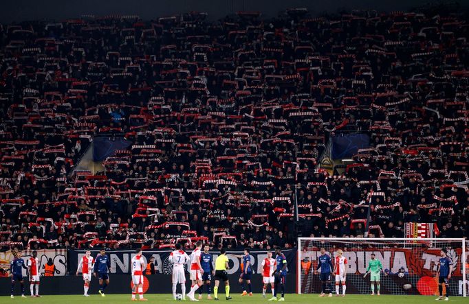 Fanoušci Slavie v zápase Ligy mistrů Slavia - Arsenal