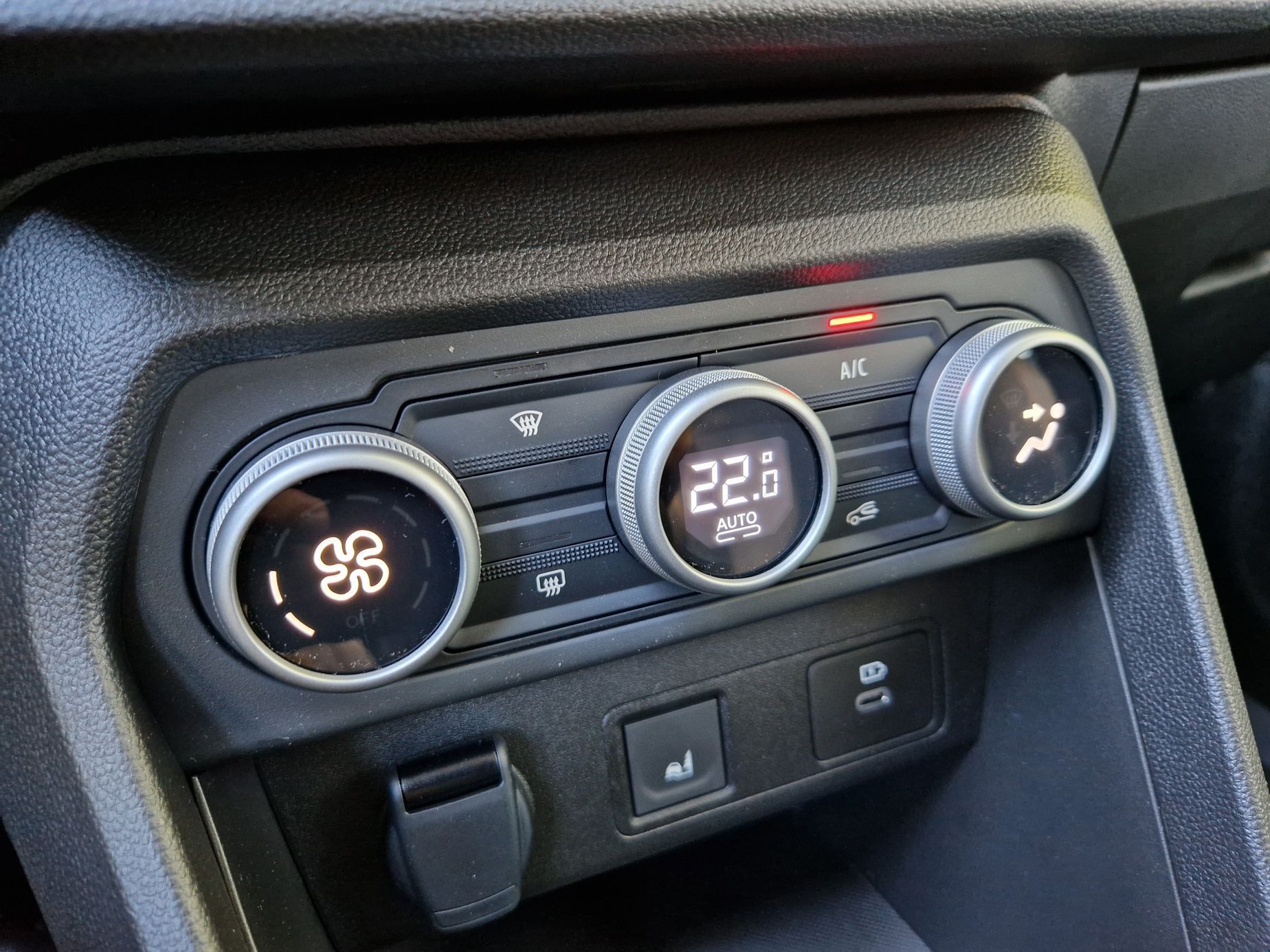 Dacia Jogger Hybrid test