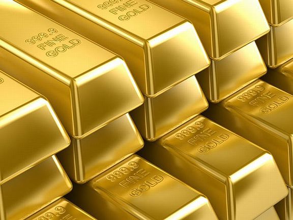Swissgolden: Stolování na zlaté pyramidě