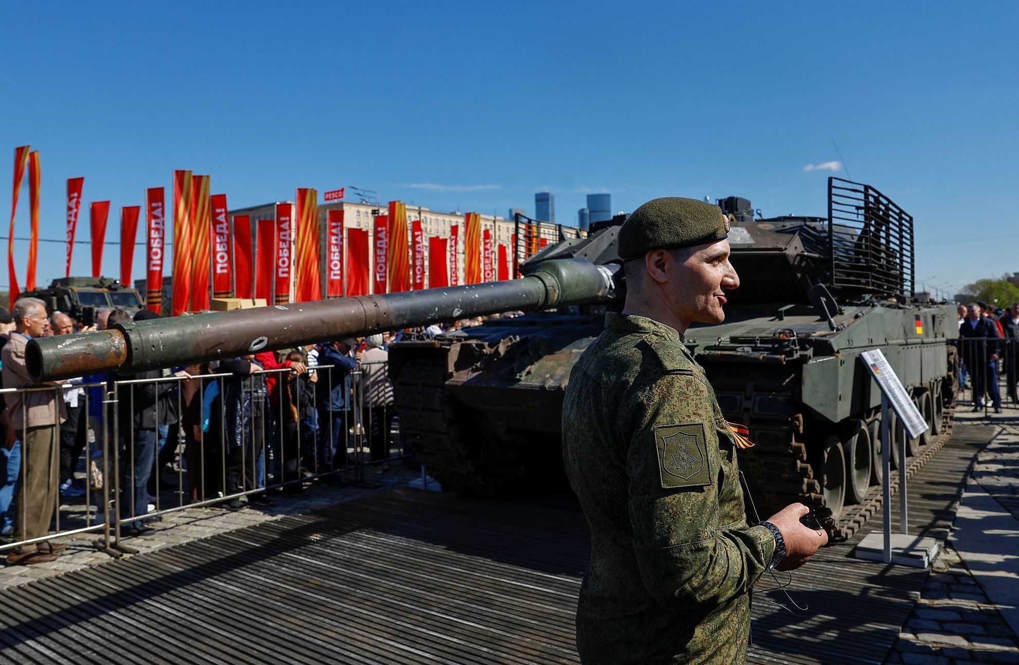 Rusko výstava ukořistěná vojenská technika