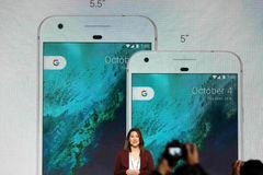 Nová konkurence pro Apple či Samsung. Vlastní telefony představil Google