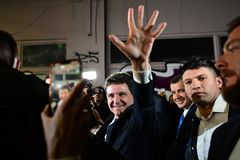 Vítězství Dana by bylo dobrá zpráva, míní analytik. "Chce reformovat, ale ne bořit"