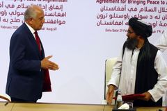 USA a Tálibán uzavřely mír. Vojáci NATO včetně Čechů opustí Afghánistán do 14 měsíců