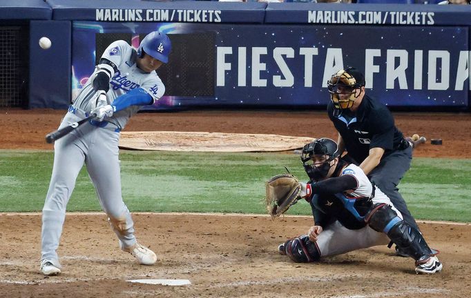 Šohei Ohtan (Los Angeles Dodgers) právě odpálil svůj padesátý homerun v sezoně MLB