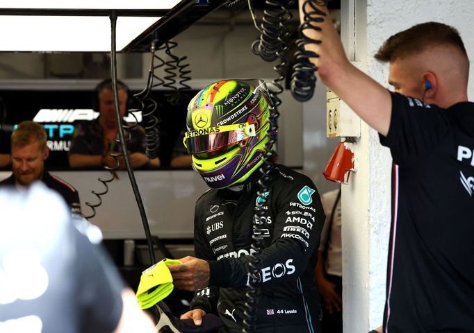 Lewis Hamilton z Mercedesu během VC Maďarska 2023