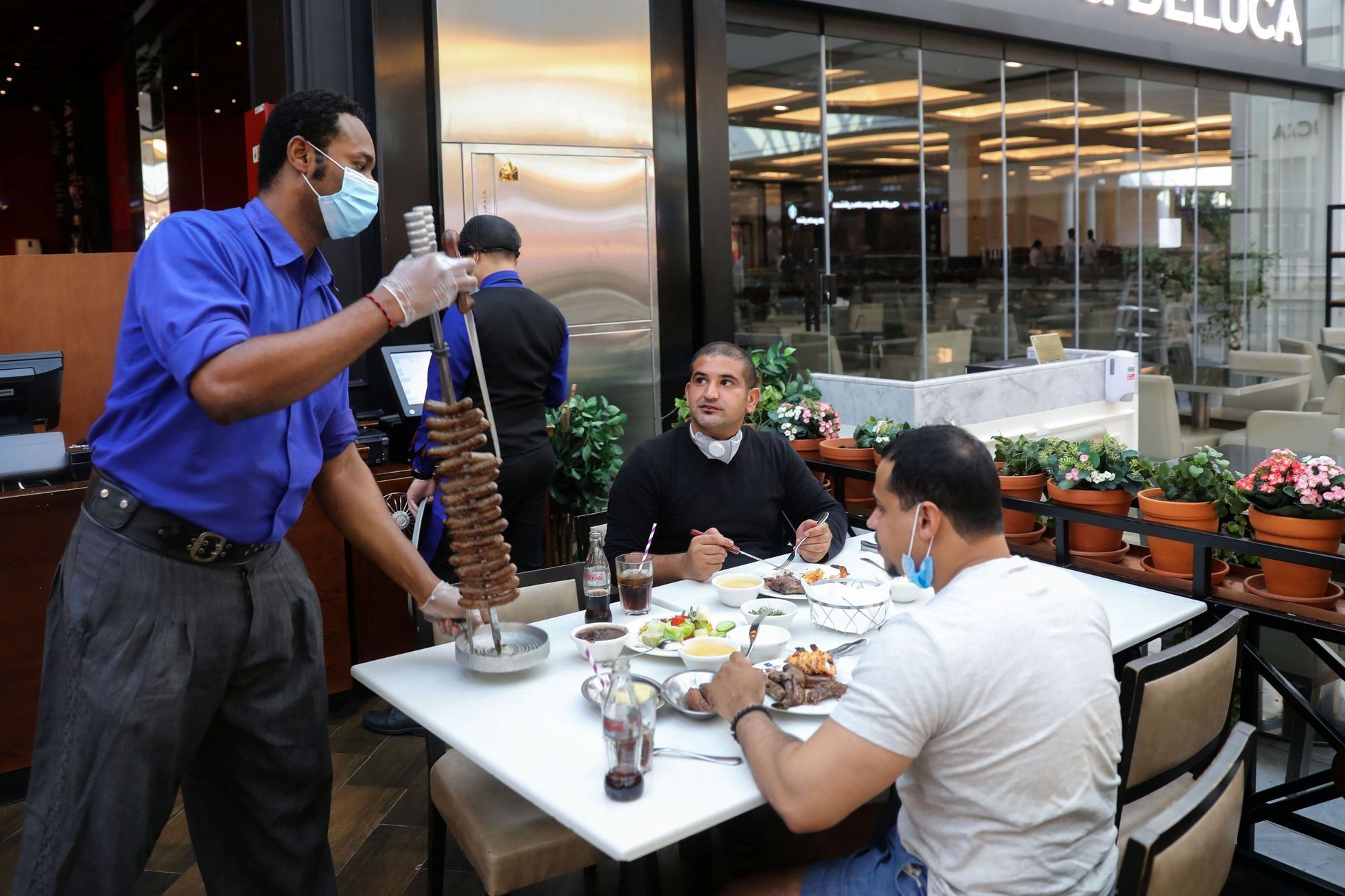 Restaurace, Mall of the Emirates, Dubaj