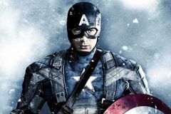 VIDEO  Kapitán Amerika chce dorůst ostatní Avengery