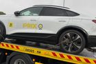 Závod El Prix končí vždy na odtahovce. Záleží ale, po kolika kilometrech se na ni auto dostane.