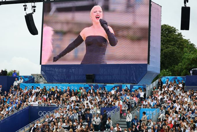 Zahajovací ceremoniál OH 2024 - Lady Gaga