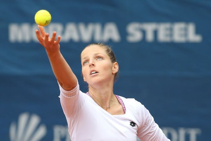 Kristýna Plíšková ve finále turnaje J&T Banka Prague Open 2017.