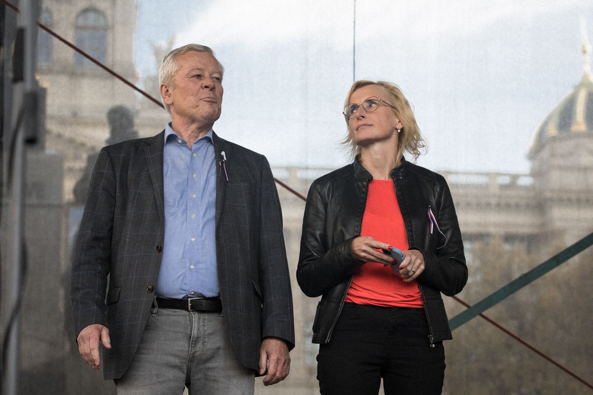 Protivládní demonstrace za demisi vlády 28. října 2022, Václavské náměstí - Jozef Síkela, Kateřina Konečná, KSČM, komunisté