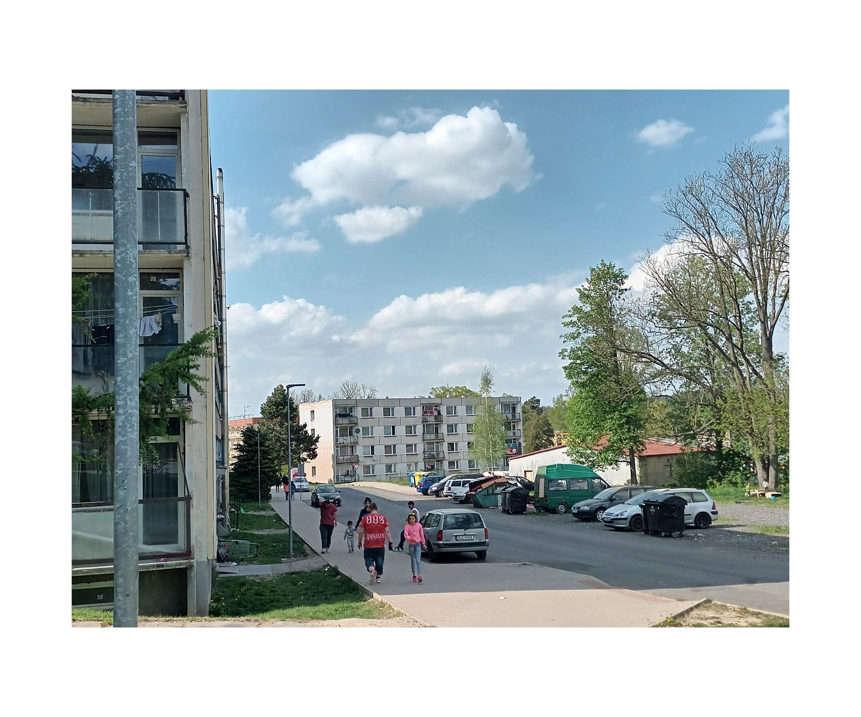 Šluknovsko, 400 ASA, výstava, Romové