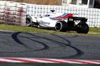 Nováček Stroll rozbil Williams, testům formule 1 opět vládl Mercedes