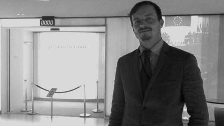 Těsně zabránil masakru, sám přitom zemřel. Polák se postavil útočníkovi ve Štrasburku