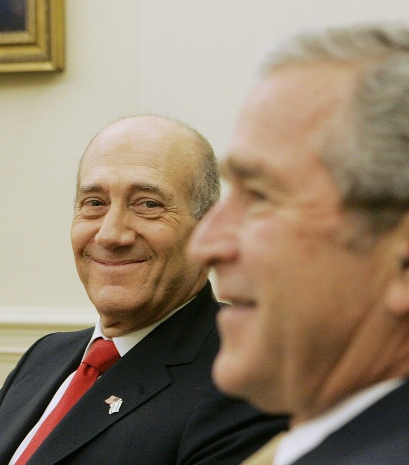 Bush a Olmert v Annapolis