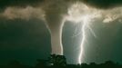 Storm over Florida Double trouble. A storm over Florida, showing a waterspout and a large bolt of lightning. At far right is a TV mast (red lights); its height of 150 metres gives a sense of scale to the image. Severe thunderstorms are often the cause of tornadoes and inland waterspouts. This event was photographed near Lake Okeechobee in Florida, USA. Přidat do lightboxu Stáhnout náhled