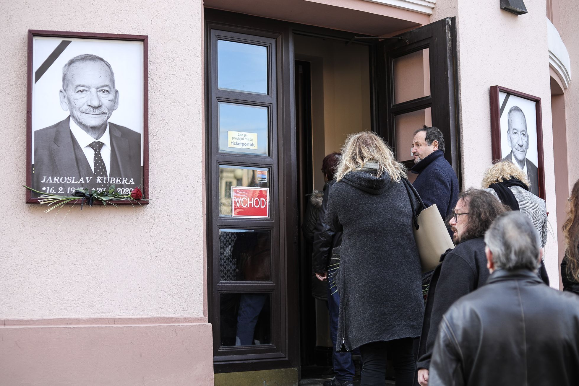 Poslední rozloučení - Jaroslav Kubera, Teplice a Rudolfinum