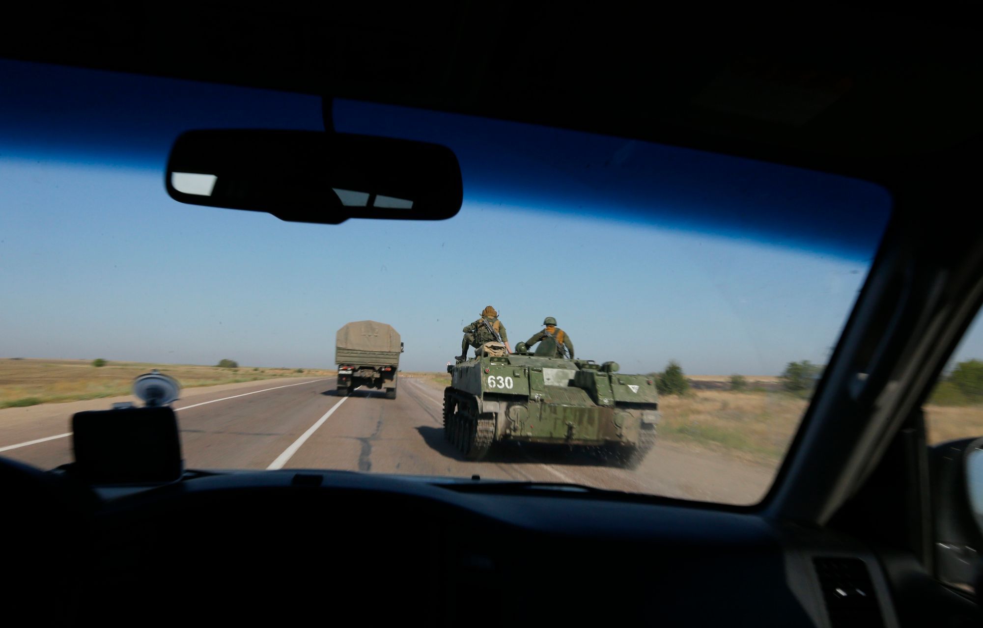 Ruští vojáci v Rostovské oblasti u hranic s Ukrajinou.