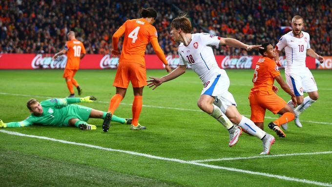 Nizozemsko-Česko: Josef Šural slaví gól