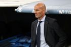 Real španělskou ligu uzavřel jen remízou. Zidane poprvé do branky postavil syna