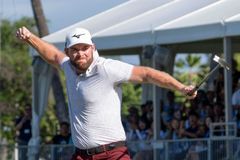 Golfový svět je v šoku. Murray se odhlásil z turnaje kvůli nemoci, den poté zemřel