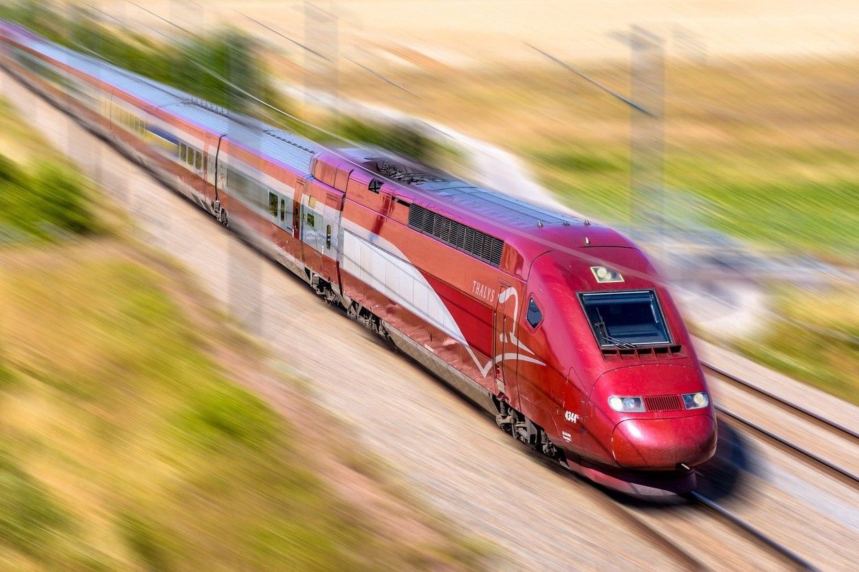 Jednorázové užití / Foto / TGV / Současnost