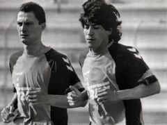 Peter Dubovský a Ivan Zamorano na tréninku Realu Madrid.