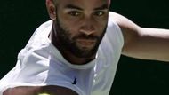 Americký tenista James Blake v osmifinálovém zápase Australian Open proti Fernandu Gonzalezovi z Chile.
