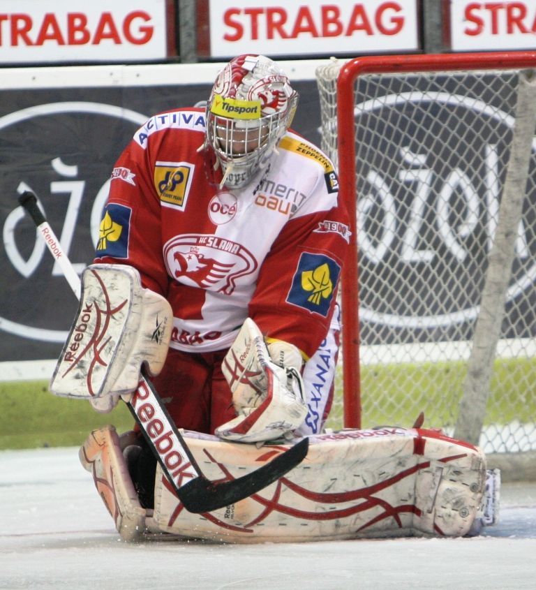 Brankář Miroslav Kopřiva (HC Slavia Praha)