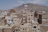 Historické centrum v hlavním městě Sana'á je na seznamu chráněných památek UNESCO.