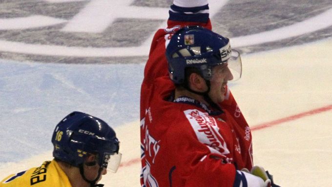 Jiří Tlustý si úvodní turnaj série Euro Hockey Tour v dresu české reprezentace náramně užíval.