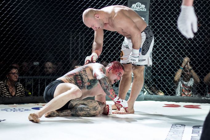 GCF 30: Galavečer MMA (ultimátní zápasy)