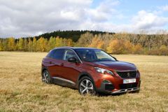 Všechno je jinak než dřív. Peugeot 3008 překvapuje zásadní změnou koncepce