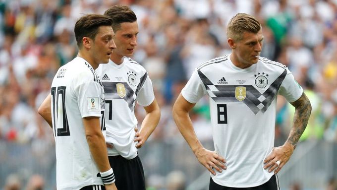 Zklamaní Němci v zápase Německo - Mexiko na MS 2018