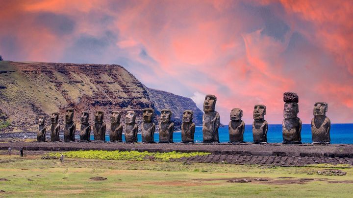 "Toužil jsem po tom léta." Pavel Pavel žasne nad modelem, který odhalil "jeho" sochy; Zdroj foto: Shutterstock