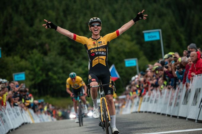 Czech Tour 2023: Johannes Staune-Mittet slaví vítězství ve třetí etapě.