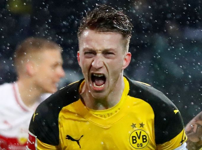 Soccer Football - Bundesliga - Borussia Dortmund v VfB Stuttgart - Signal Iduna Park, Dortmund, Germany - March 9, 2019  Borussia Dortmund's Marco Reus celebrates scoring