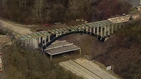 Greenfieldský most v Pittsburghu vyhodili do vzduchu