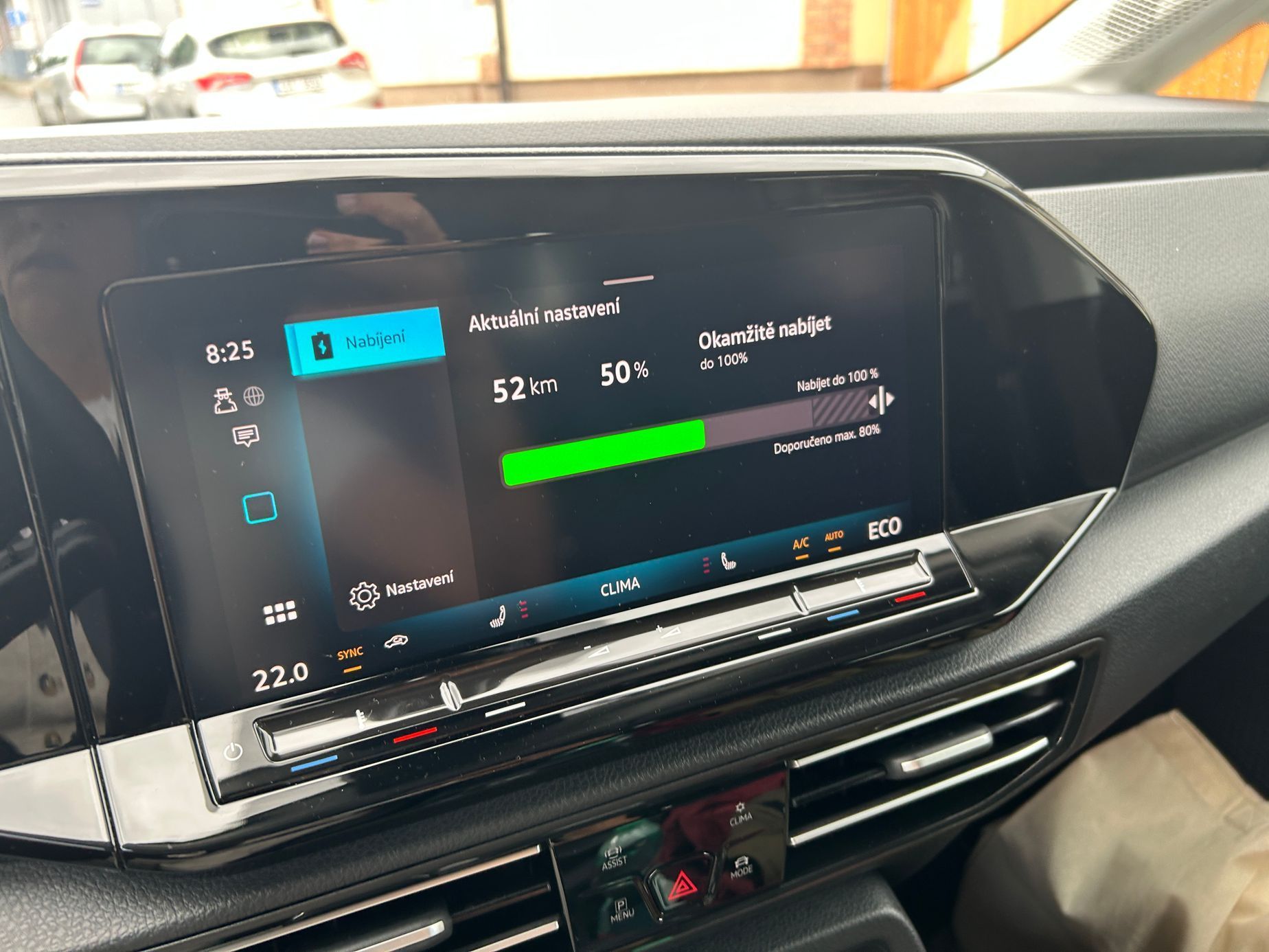 VW Caddy plug-in hybrid