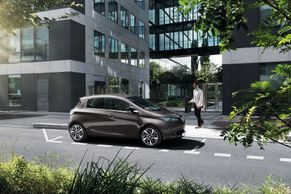 Zapomeňte na Teslu, v Evropě je králem mezi elektromobily Renault. Nejprodávanější je model Zoe