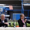 Prezident Miloš Zeman ve firmě Juta podnikatele a senátora Jiřího Hlavatého
