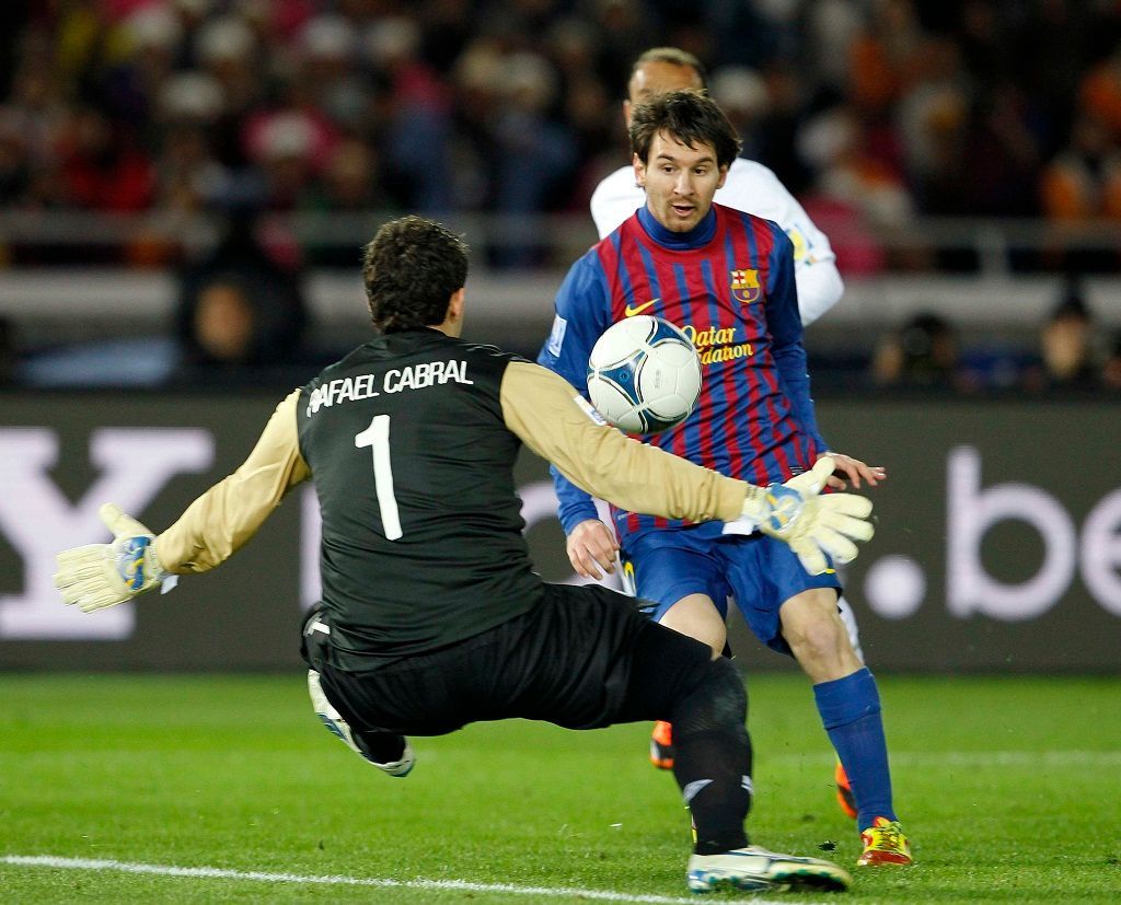 MS klubů: Barcelona - Santos (Messi)