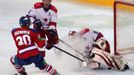 Hokej, KHL, Lev Praha - CSKA Moskva: Tomáš Rachůnek - Denis Denisov (6) a Rastislav Staňa